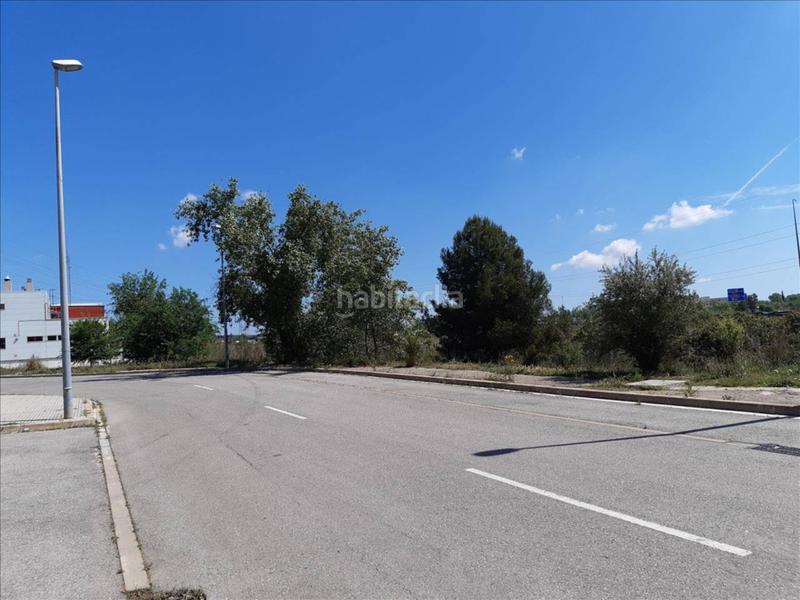 Foto ef3f5ea4-ce66-476d-b174-94c1ac7d3476. Solar industrial suelo urbano en Can Vallhonrat Rubí