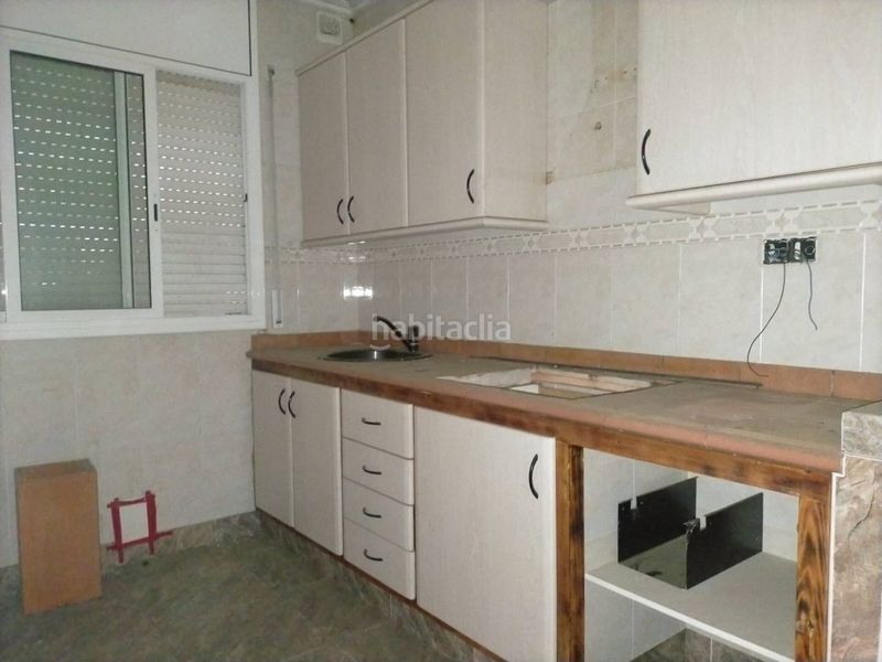 Foto b8152f1a-d536-4964-9111-bace2a9d7122. Casa amb aparcament a Sant Pere Nord Terrassa