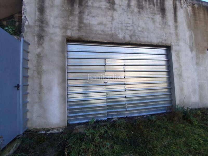 Foto 39ae59f9-c6cf-4c89-98a6-feebeeefcac7. Maison jumelée avec parking dans Airesol Castellar del Vallès