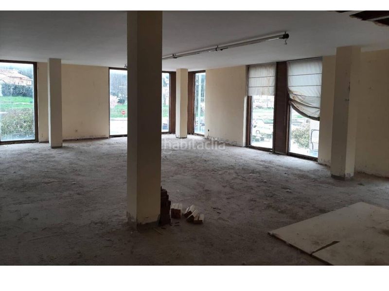 Foto 1defdb78-69c6-49f0-8ae2-b71fa8e49195. Edifici a Olvan
