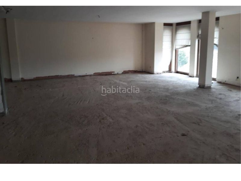 Foto 5fa109f9-710e-4fb1-a7a6-c6dd941af987. Edifici a Olvan