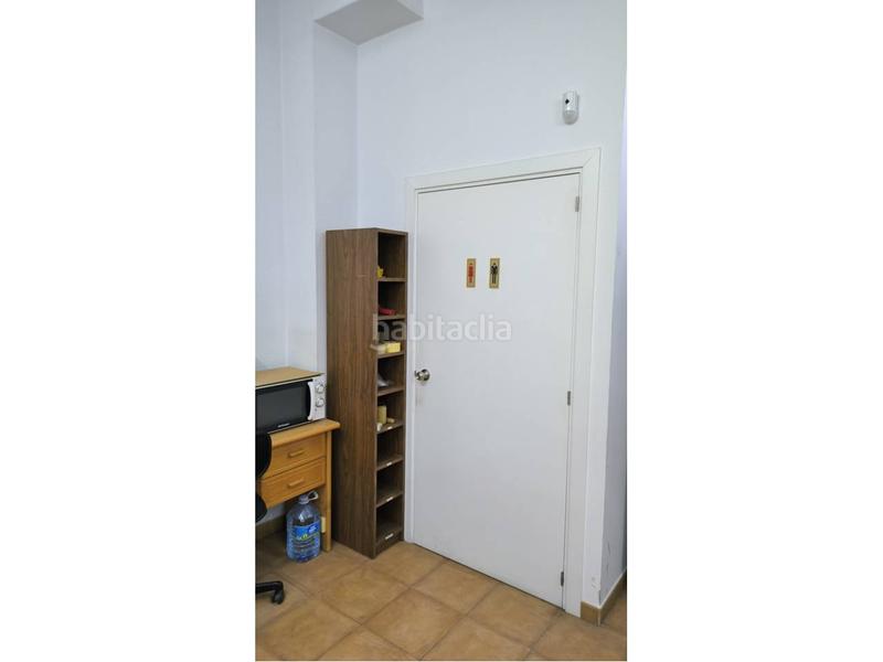 Foto f63c5005-71cf-4d56-9a30-65b527ab5eb9. Alquiler local comercial local en alquiler en la Creu Alta en Sabadell