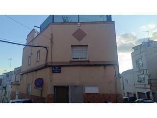 Appartement  Escultor clarà. La maurina