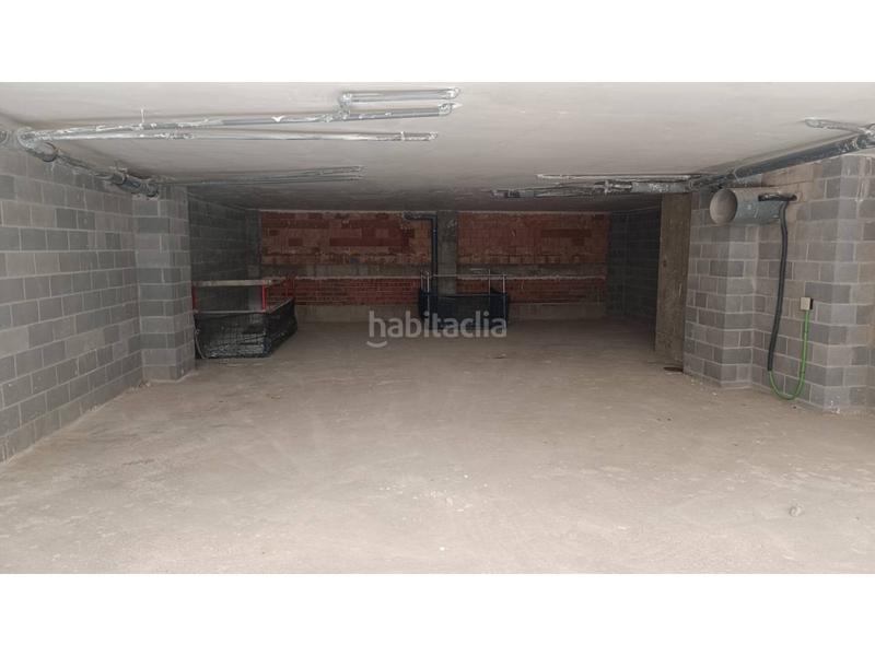 Foto eeed2178-284f-4bbe-900f-6e3d94060454. Local commercial dans comerç 10 dans Eixample Sabadell