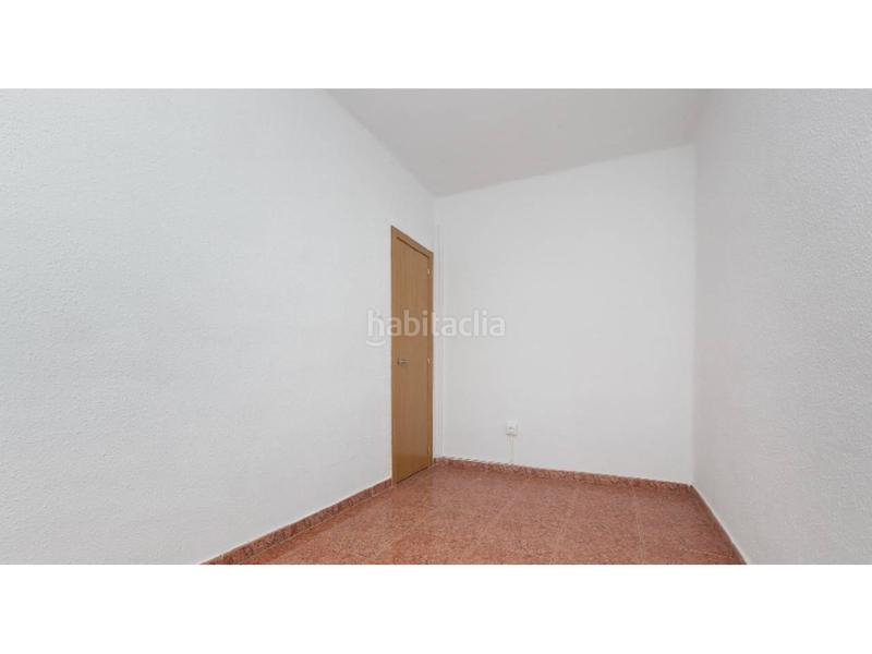 Foto 7d3deaac-d533-485b-8e38-5ff94892dce2. Pis a Les Termes Sabadell