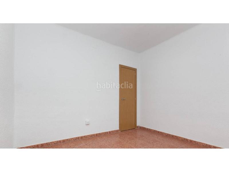 Foto d05700e1-d887-4d66-8e1a-cc2e6a599a24. Pis a Les Termes Sabadell