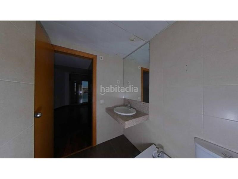 Foto 30090e95-790d-42a4-b53b-478739c07134. Etagenwohnung mit parking in Egara Terrassa