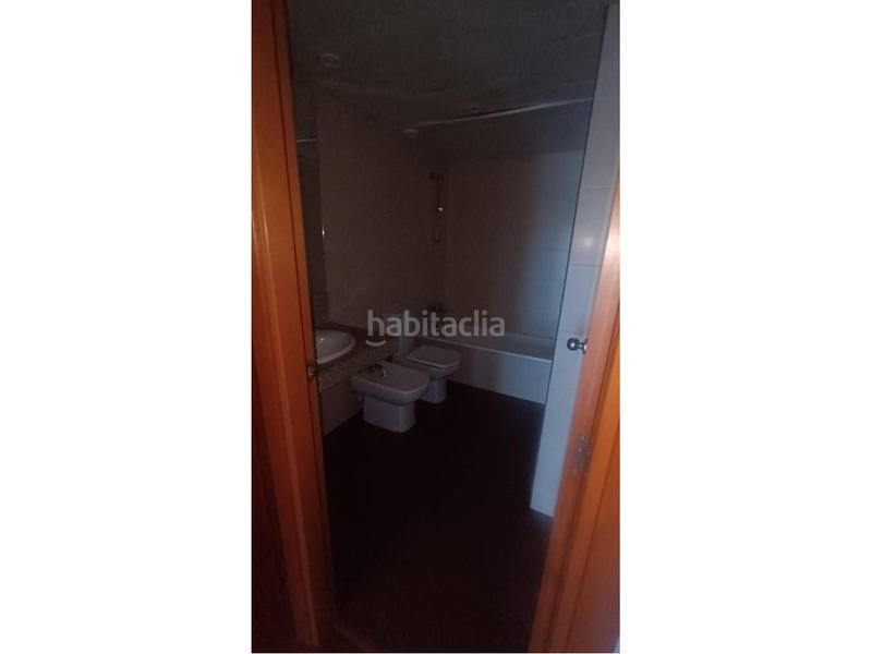 Foto a6cf3a2a-8f82-4113-addd-e628bd413d49. Etagenwohnung mit parking in Egara Terrassa