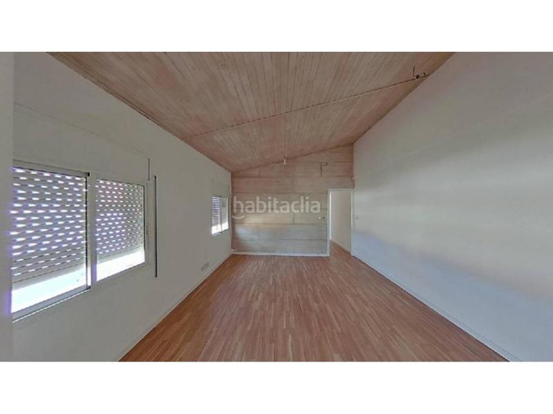 Foto 43213d1a-ed07-4b48-91bb-2649c8362ced. Piso la Creu Alta en Creu Alta Sabadell