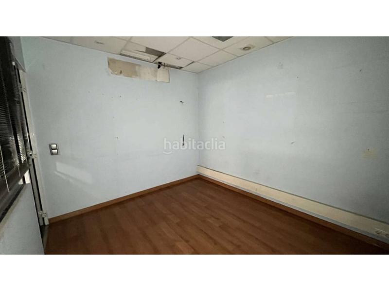 Foto d5d1616b-763b-4100-98c7-ea870ed66886. Business premise in Centre Ripollet