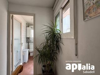 Haus  Viladomat. Casa amb negoci a gracia