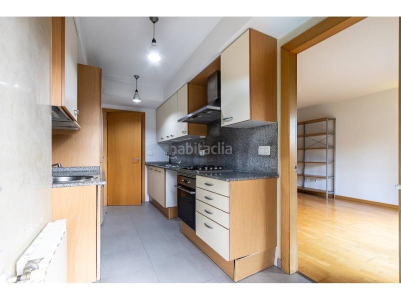 Foto 55f65583-81e4-44db-a1aa-91e6fcd2fb47. Appartement avec chauffage parking dans Centre Sabadell