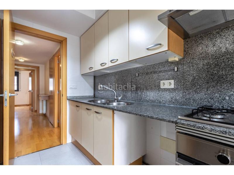 Foto 56b7ae6a-33c1-40ac-8e39-ff9bfec7b544. Appartement avec chauffage parking dans Centre Sabadell