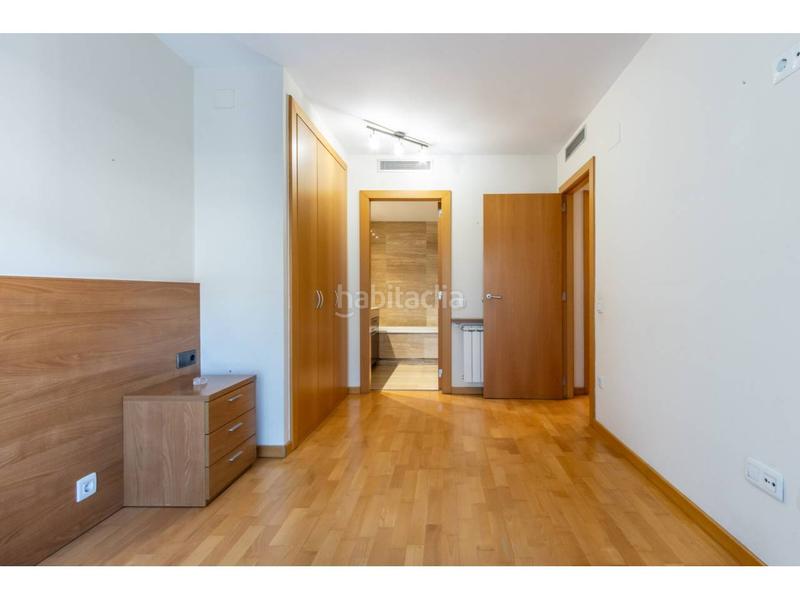 Foto f04ec8c0-7afe-4bf4-aeed-ca064fe71820. Appartement avec chauffage parking dans Centre Sabadell