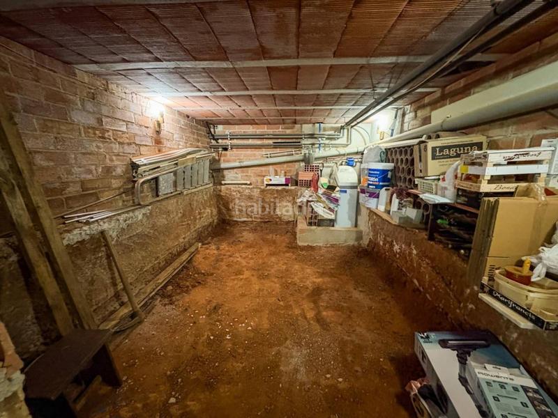 Foto 0c57162d-bf18-46f8-9e85-66be1ccbf459. Maison jumelée avec chauffage parking dans Poble - Casc Antic Castellar del Vallès