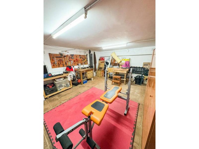 Foto 5663d570-9d7a-42c6-9123-7b02d2cdb01c. Maison jumelée avec chauffage parking dans Poble - Casc Antic Castellar del Vallès