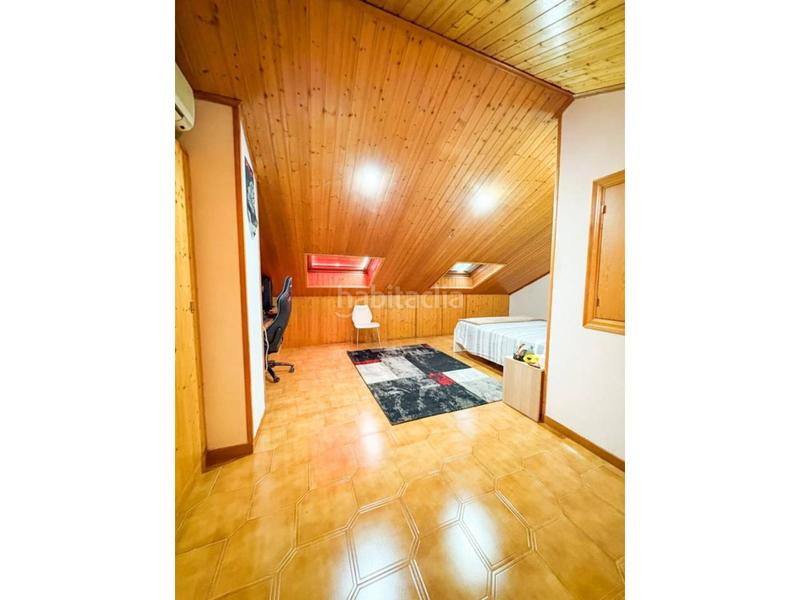 Foto 822a4b73-edee-4623-8d7d-725e2bb443bb. Maison jumelée avec chauffage parking dans Poble - Casc Antic Castellar del Vallès