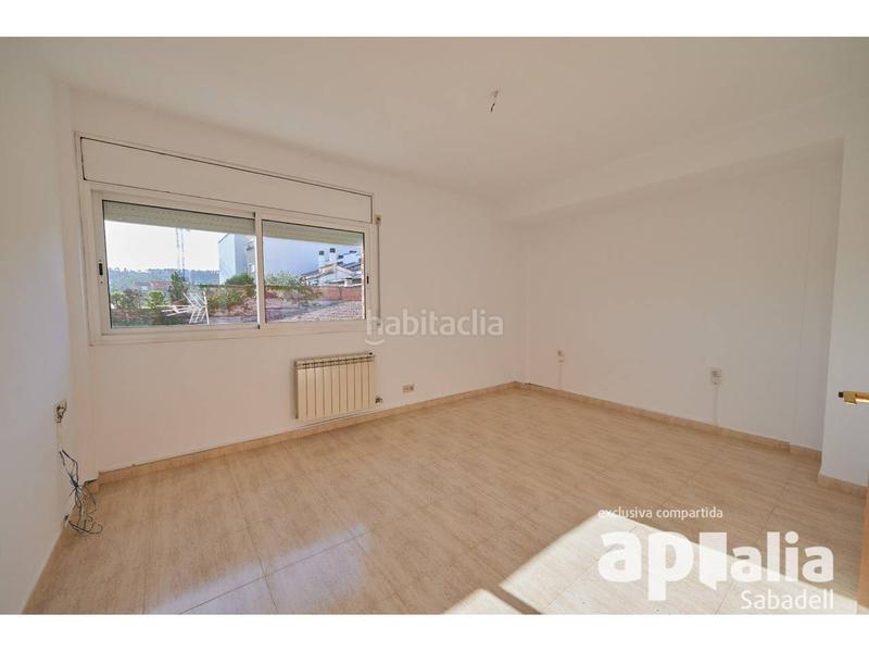 Foto 0613eff1-f118-4fba-86ea-bfc9a2801ea8. Maison avec chauffage parking dans Sentmenat