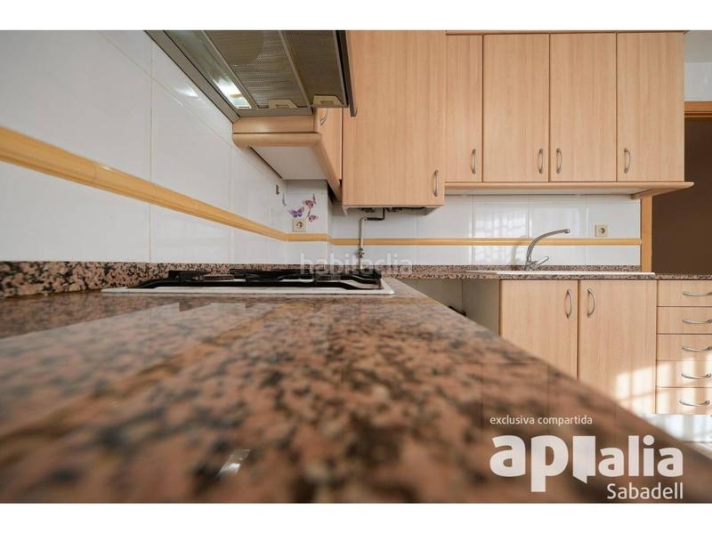 Foto 7dec7c9f-1024-4a17-abcc-2dd84f98b193. Maison avec chauffage parking dans Sentmenat