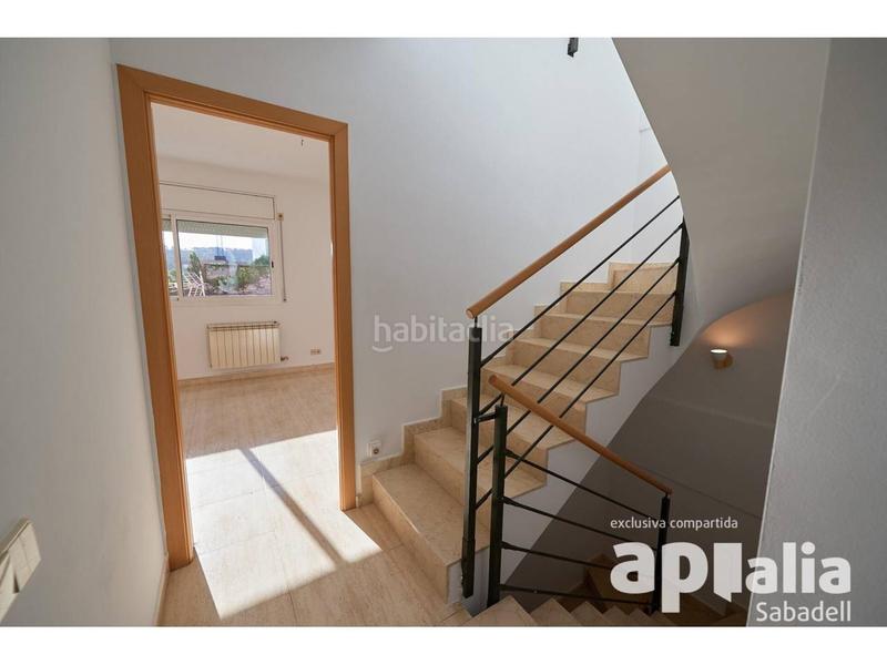 Foto a435a7bc-2ec3-40b9-8d19-b32777790b7a. Maison avec chauffage parking dans Sentmenat
