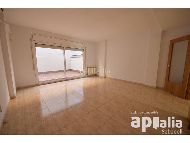 Foto c0846aee-bc4b-44ac-b32f-10fda86f5538. Maison avec chauffage parking dans Sentmenat