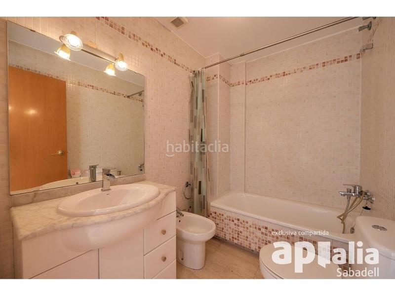 Foto d64e6f20-3e15-4c77-a1d1-9a5b24fb1d54. Maison avec chauffage parking dans Sentmenat