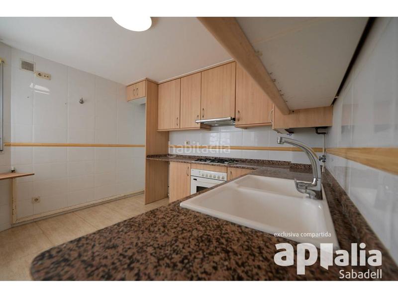 Foto efad0ad8-6c83-42af-8667-284f35410553. Maison avec chauffage parking dans Sentmenat