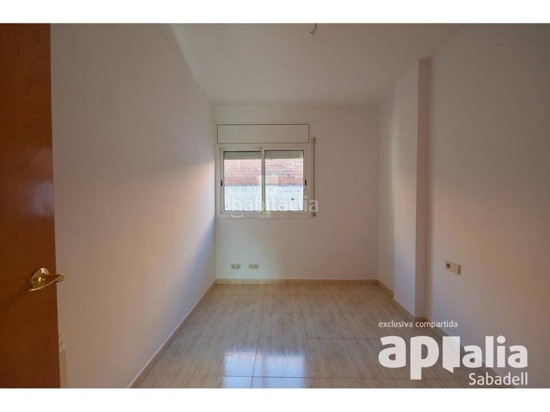 Foto fe93b314-b5f4-464b-8854-a9551ab82904. Maison avec chauffage parking dans Sentmenat