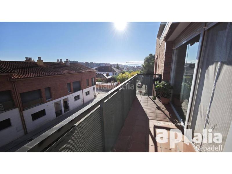 Foto 2c749890-d7c4-4be4-81ec-855427066020. Etagenwohnung mit heizung parking in Sentmenat