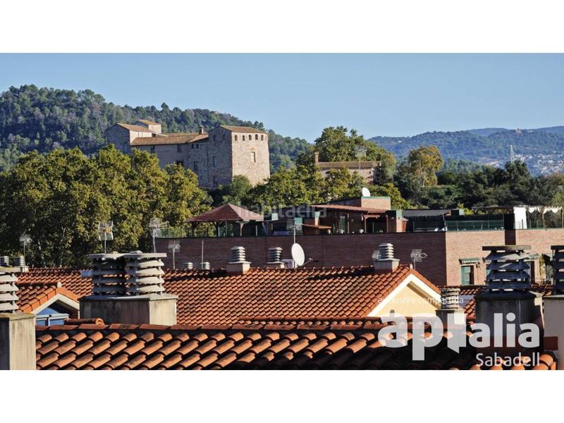 Foto 2d10bcd2-9c42-4d7e-91a3-731eb58ad33c. Etagenwohnung mit heizung parking in Sentmenat