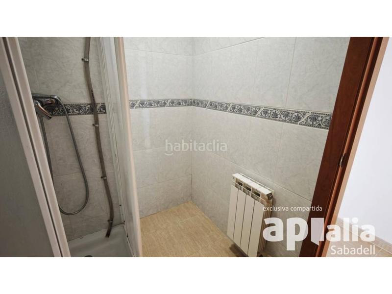 Foto 7f6d5453-f0c4-4138-b15a-18e71de800aa. Etagenwohnung mit heizung parking in Sentmenat