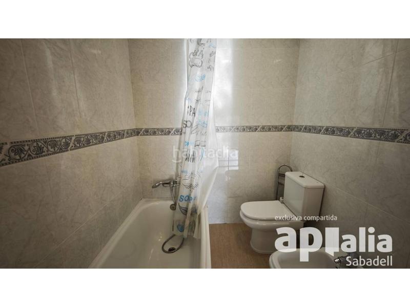 Foto abc658ac-6ec1-4701-9f6f-71d9747c5ec8. Etagenwohnung mit heizung parking in Sentmenat