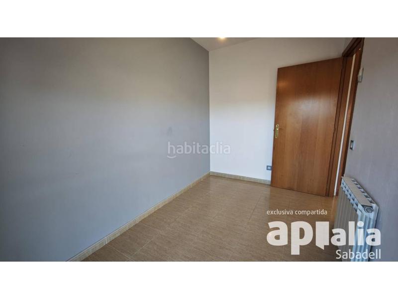 Foto b5944a45-a87a-4998-9d82-c37a0ea27666. Etagenwohnung mit heizung parking in Sentmenat