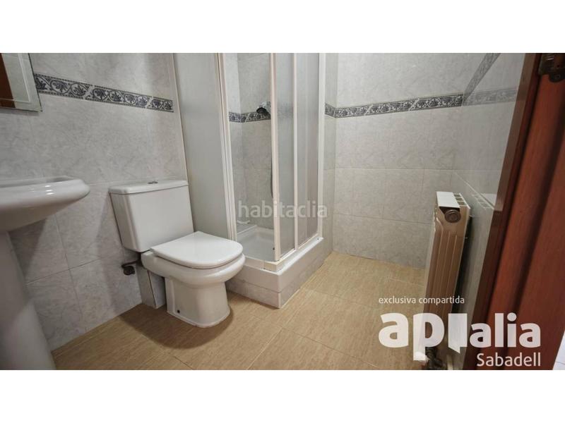 Foto ee4cdbc4-fe19-4252-8e9d-4699a2ce83f4. Etagenwohnung mit heizung parking in Sentmenat