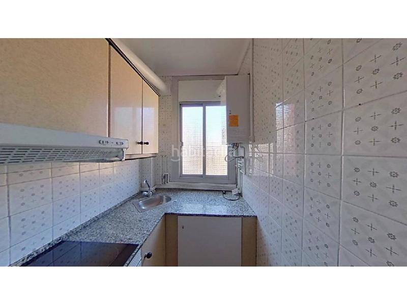 Foto 328019b2-f047-434a-8c17-317e9eba840a. Appartamento con riscaldamento in Creu de Barberà Sabadell