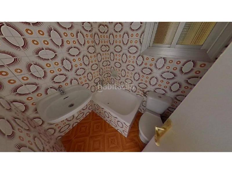 Foto 80f32fcb-48b8-4dce-ac8f-5824abb2eea8. Appartamento con riscaldamento in Creu de Barberà Sabadell