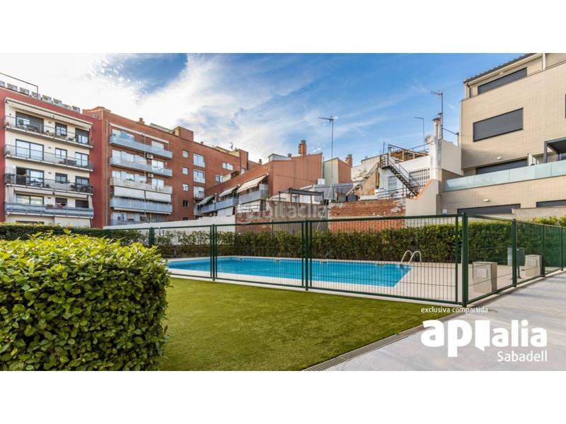 Foto 04b92ec2-0bb9-4a94-bad9-e30e2e7b9ec8. Etagenwohnung mit heizung parking pool in Eixample Sabadell