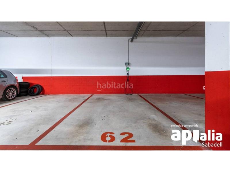 Foto 26b8abb8-8627-4dce-894d-fd7c8178668b. Etagenwohnung mit heizung parking pool in Eixample Sabadell