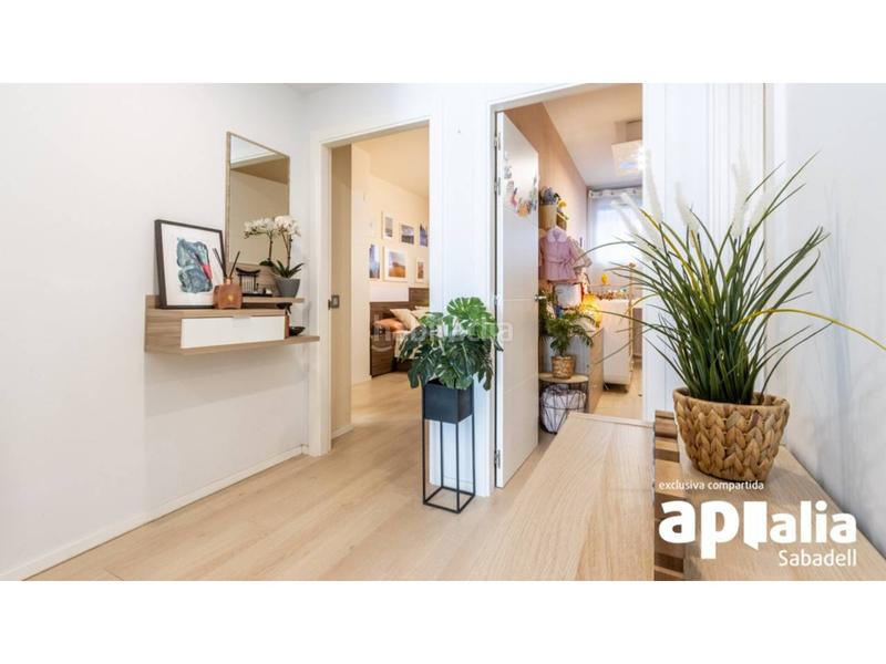 Foto 364208cf-070e-4fe7-b027-d94dcb026170. Etagenwohnung mit heizung parking pool in Eixample Sabadell