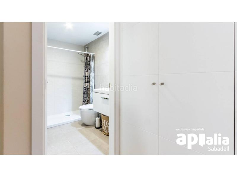 Foto 404fd810-7e65-4d65-a384-b30298064179. Etagenwohnung mit heizung parking pool in Eixample Sabadell