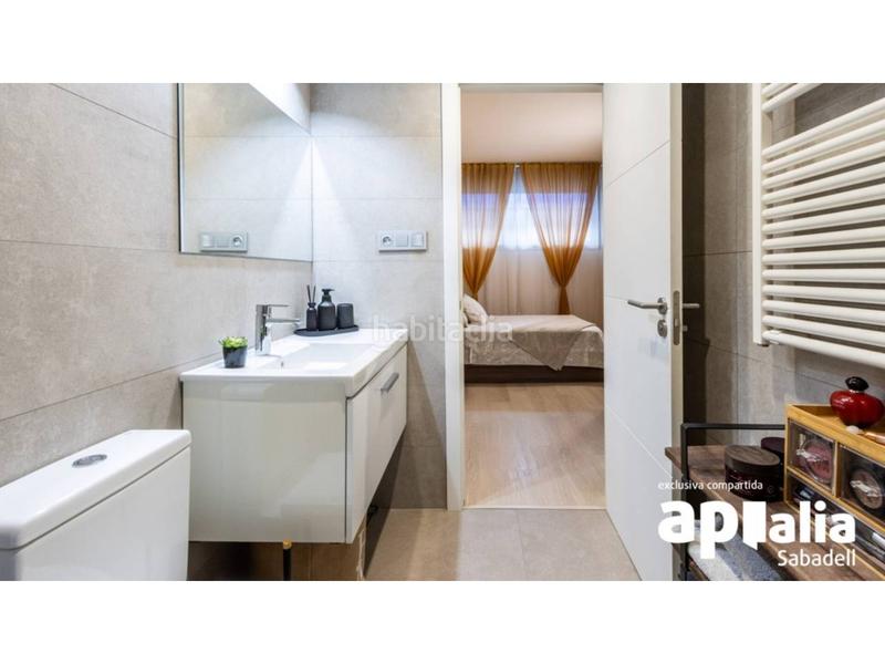 Foto 66956657-5efc-4e06-9c3e-29e49f71a04d. Etagenwohnung mit heizung parking pool in Eixample Sabadell
