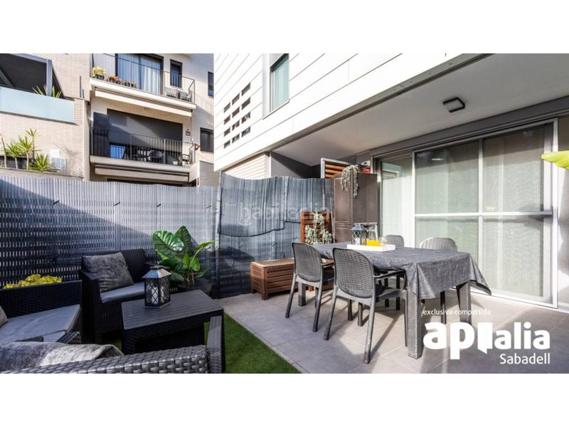 Foto 7bac8890-b03e-4315-b091-7d10c8b5dd16. Etagenwohnung mit heizung parking pool in Eixample Sabadell