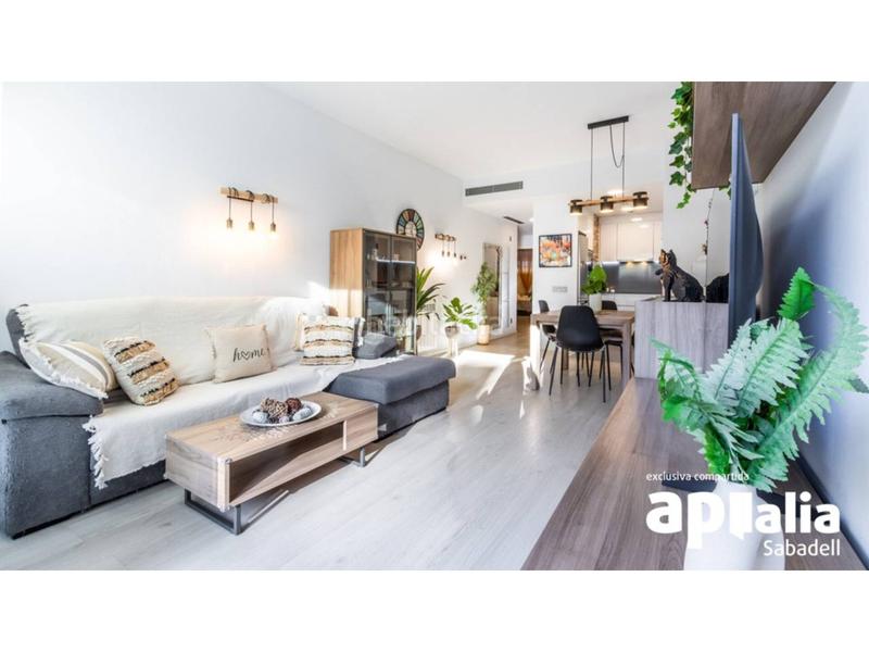 Foto abdfaf7d-4be8-4814-94ec-2f3ba4ac4ed2. Etagenwohnung mit heizung parking pool in Eixample Sabadell