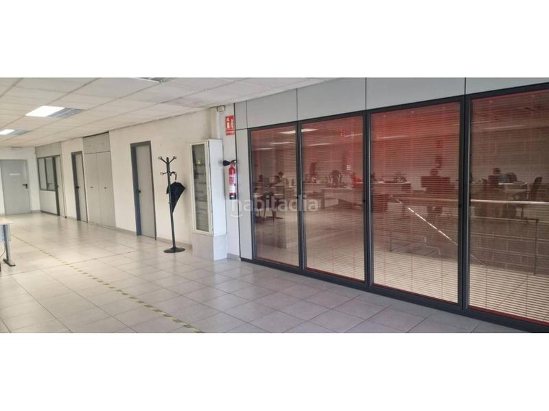 Foto c7842a0c-e6eb-4cee-ba56-d11496b8d1de. Industrial building in Mas Rampinyo - Montcada Nova - Carrerada Montcada i Reixac