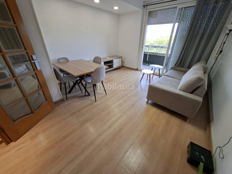 Foto cc9429c5-a379-4816-8993-bb4a81f5afba. Flat in Hostafrancs Sabadell