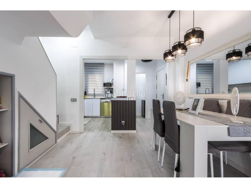 Foto eb67dee5-8e46-4a6b-a508-92e88a1eac9a. Penthouse with heating in Can Mas Ripollet