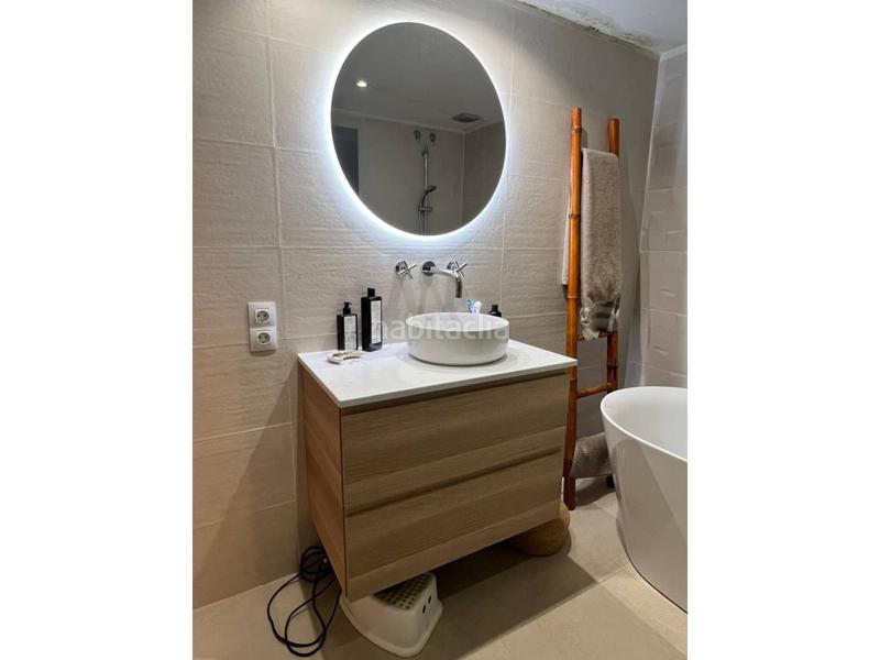 Foto 85f8c5bc-5e5f-4224-860f-9aa2fb4f5ecc. Casa amb calefacció a Poble - Casc Antic Castellar del Vallès