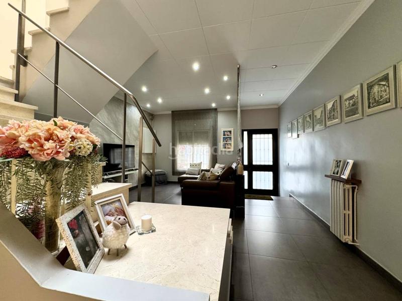 Foto 1941b45f-0c1c-47dd-b2ec-96288fd07207. Casa a schiera con parcheggio in Creu Alta Sabadell