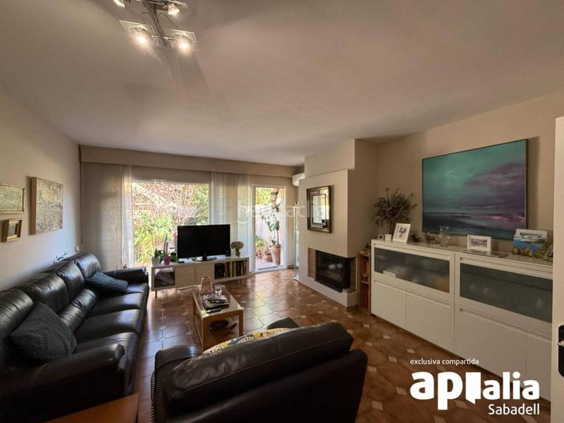 Foto f9bc01af-91c9-41d2-a7cb-c228aa69ad7f. Maison avec chauffage parking dans Creu Alta Sabadell