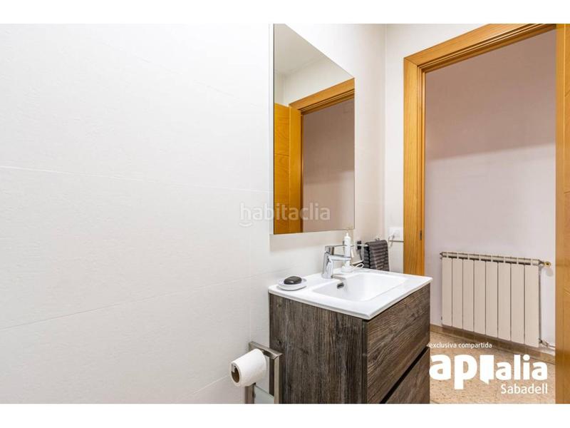 Foto f82866c2-93f7-4827-8237-725e37fb2a2f. Haus mit heizung parking in Creu Alta Sabadell